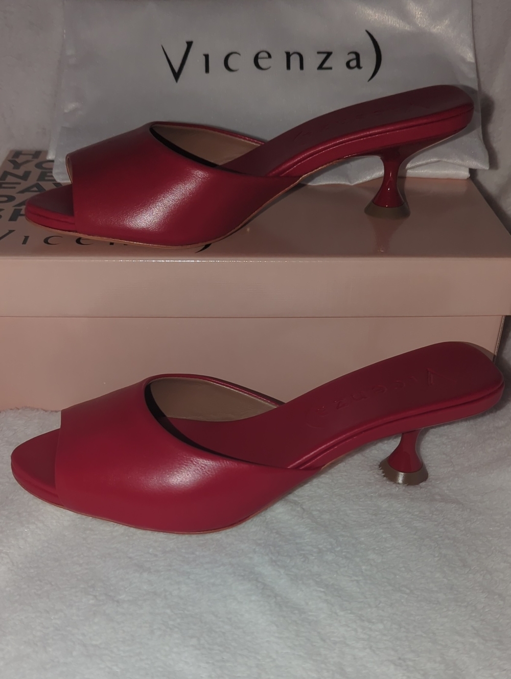 Vicenza Red Open-Toe Kitten Heel Mules Brand New!  Size EU 39